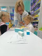 экскурсия в аптеку "Планета здоровья"