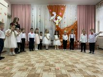 замечательный праздник, посвященный Дню Матери.